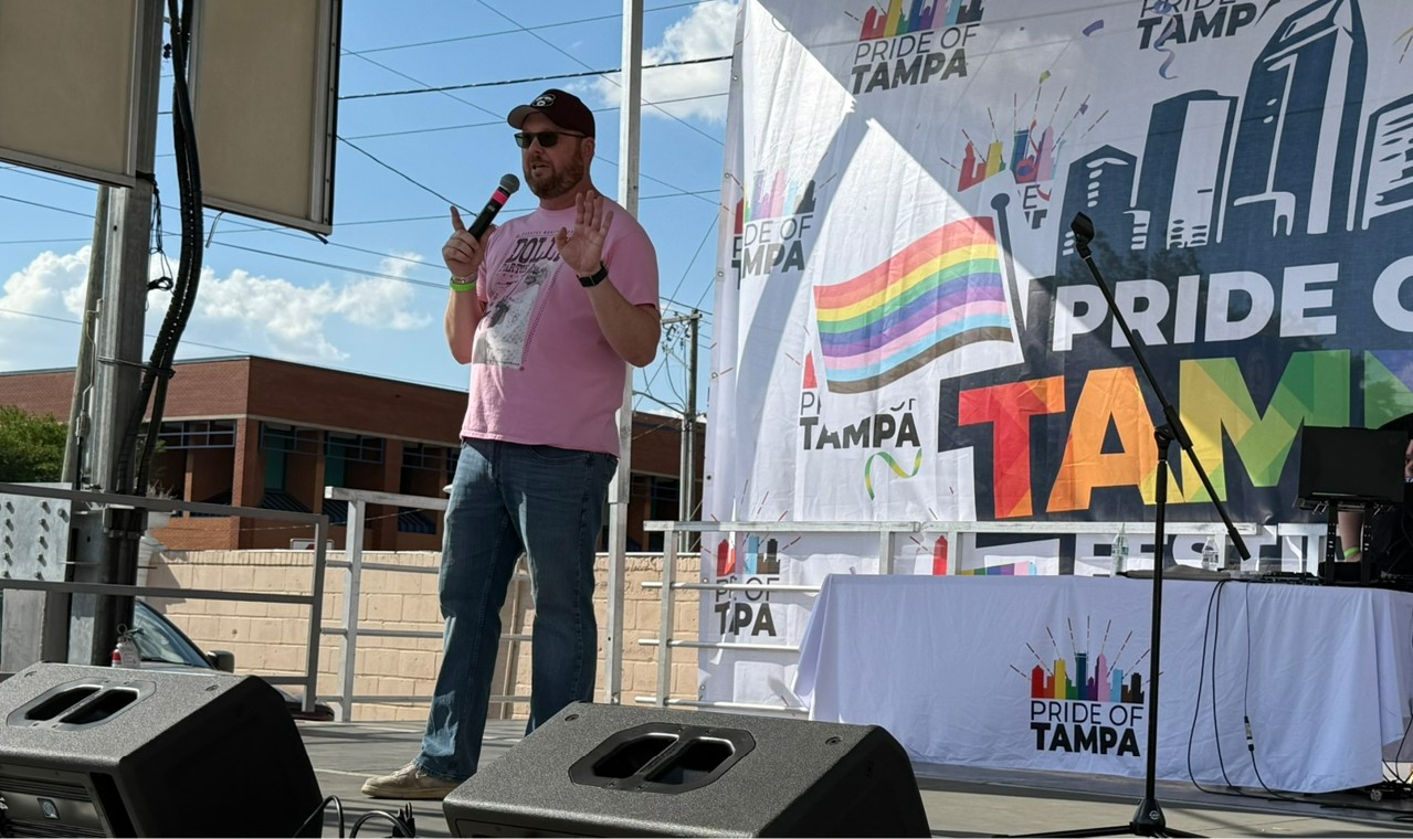 Tampa Bay comedian Jeff Klein taking ‘Beer with a Queer’ to Edinburgh Fringe